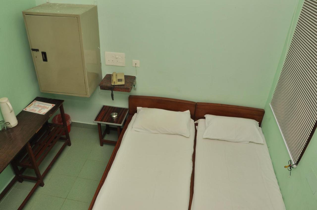 Valli Hotel Thanjavur Luaran gambar