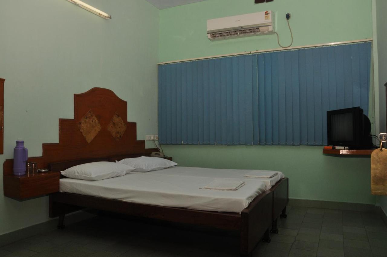 Valli Hotel Thanjavur Luaran gambar