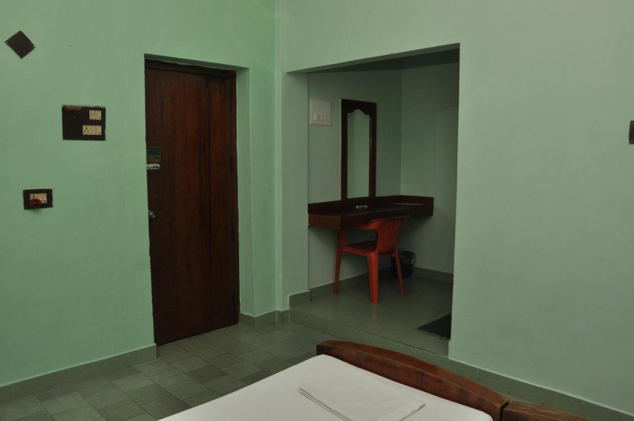 Valli Hotel Thanjavur Luaran gambar