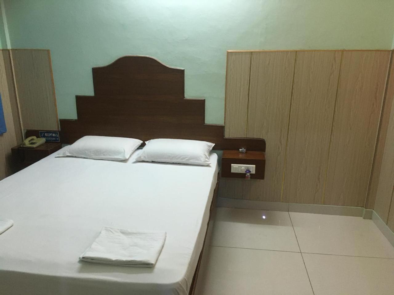 Valli Hotel Thanjavur Luaran gambar